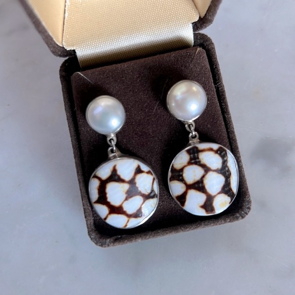Earrings | Pearl + Tortoise Shell | Sterling Silver | Handmade in Mexico | $20 - Picture 8 of 8